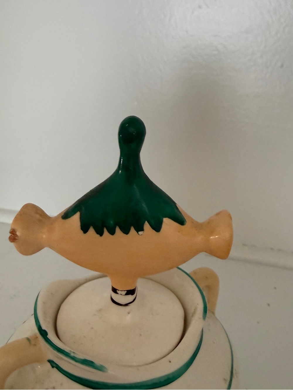 Vintage Ketchup Ceramic Cruet with Figurine Top - Cream, Green, Red - Picture 5 of 5
